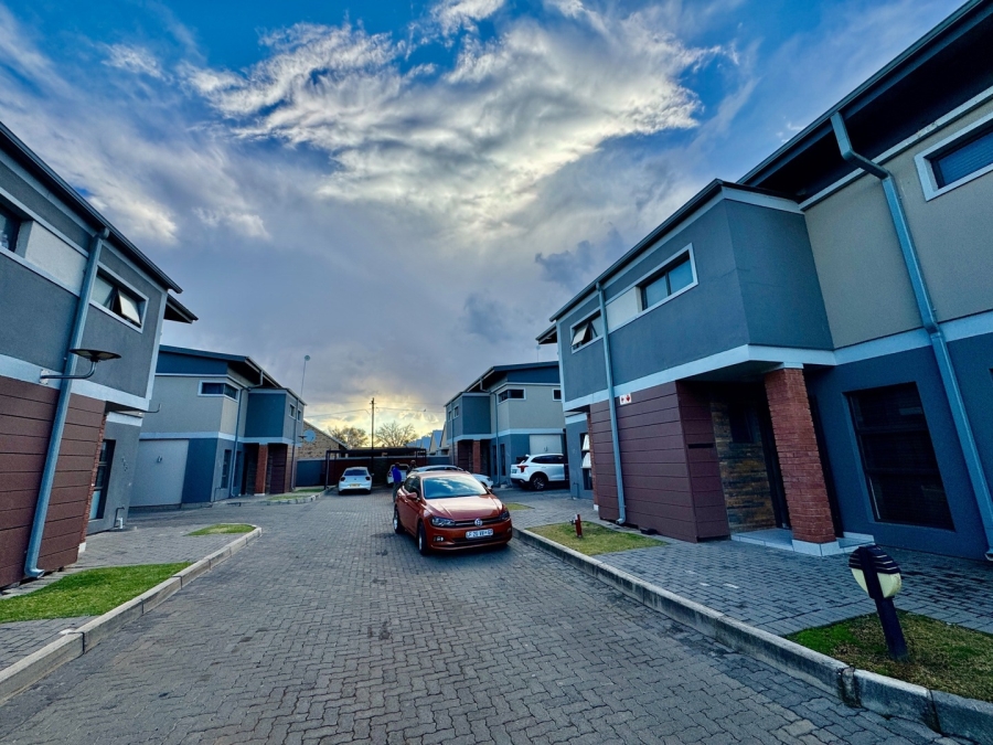 2 Bedroom Property for Sale in Die Bult North West